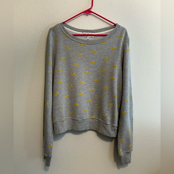 #941 Wildfox Couture Small Gray Yellow Sweatshirt Nautical Whale Print Crew Sz L - Picture 2 of 5